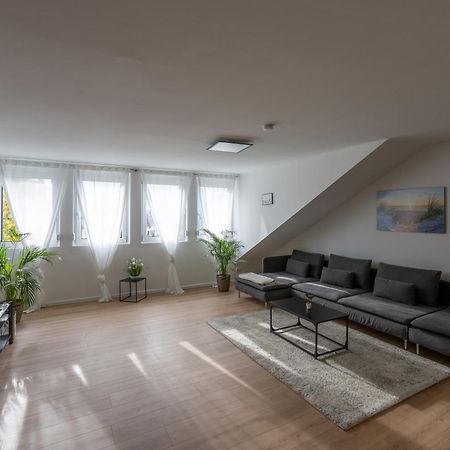 Apartment Im Dachgeschoss Plankstadt Dış mekan fotoğraf